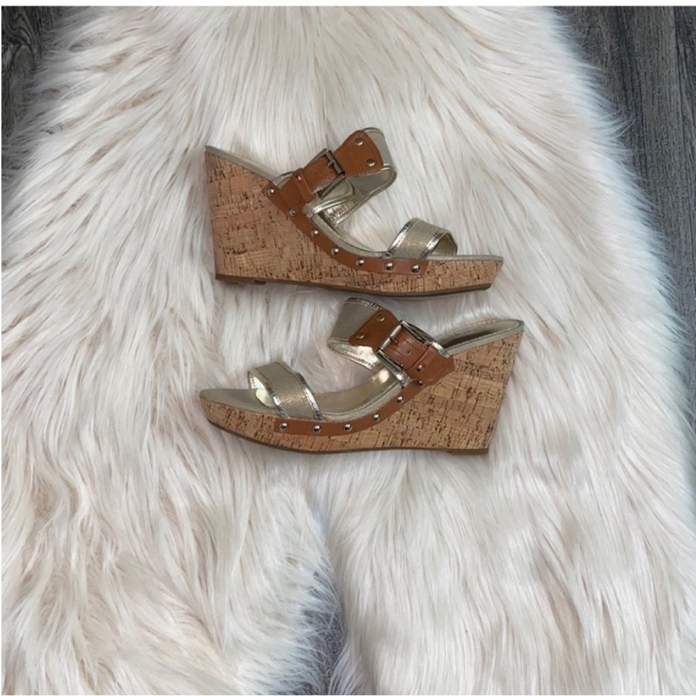 Tommy Hilfiger Gold Cork Wedges with Buckles - Picture 7 of 9